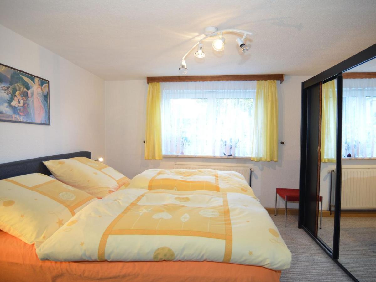 Holiday Home in Neustadt am Rennsteig with Garden Exterior foto