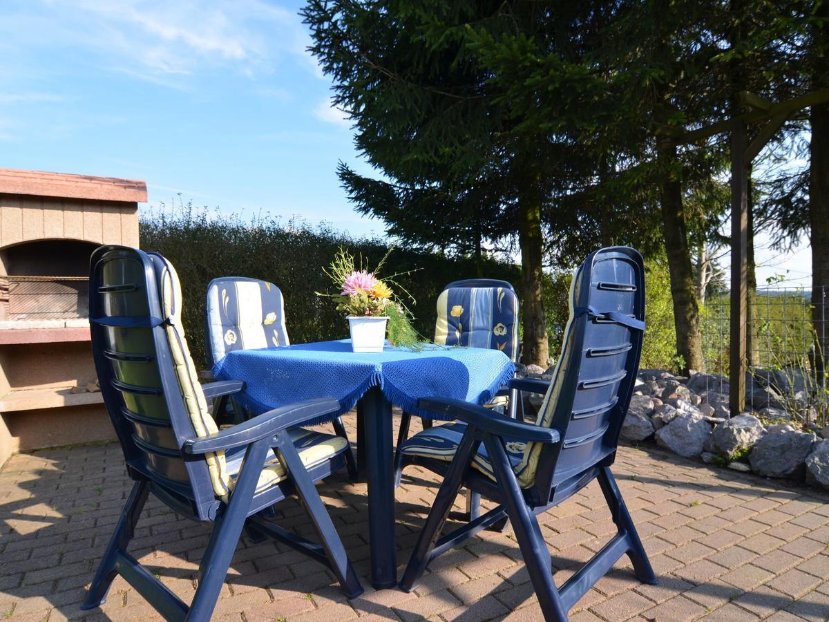 Holiday Home in Neustadt am Rennsteig with Garden Exterior foto